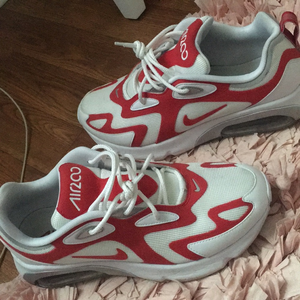 Mike airmax200